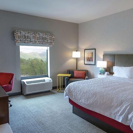 Hampton Inn Black Mountain Buitenkant foto